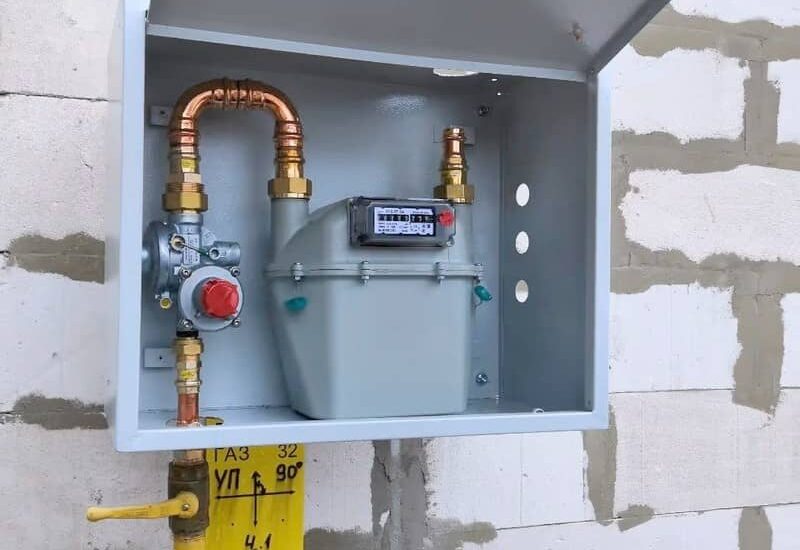 montazh vnutrennego gazoprovoda foto 14 Монтаж внутренней системы газоснабжения фото газового счетчика и регулятора давления в защитном кожухе 14